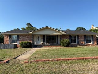 1517 E Miami, Mcalester, OK 74501