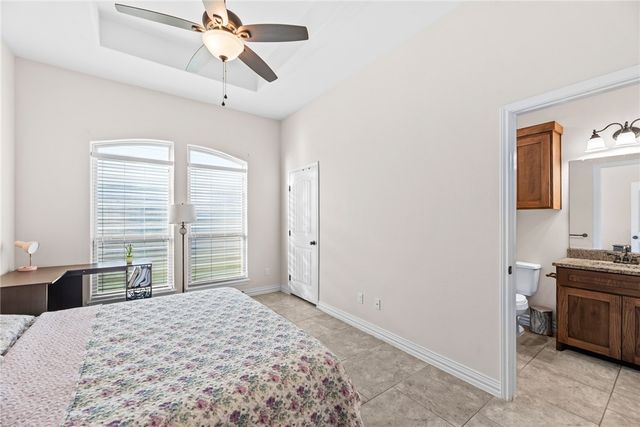 3818 Pennine Way, Corpus Christi, TX 78414