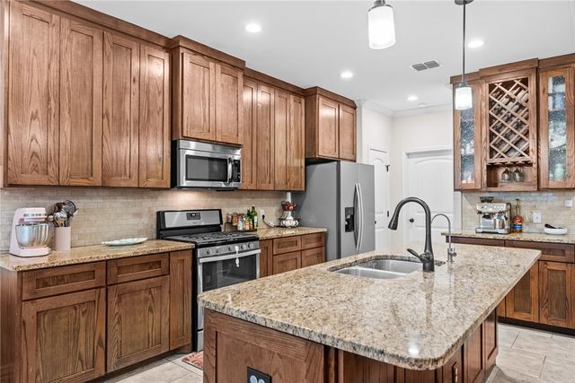 3818 Pennine Way, Corpus Christi, TX 78414