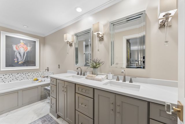 3737 West End Ave Apt 205, Nashville, TN 37205
