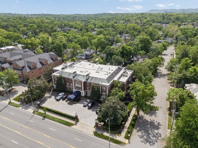 3737 West End Ave Apt 205, Nashville, TN 37205
