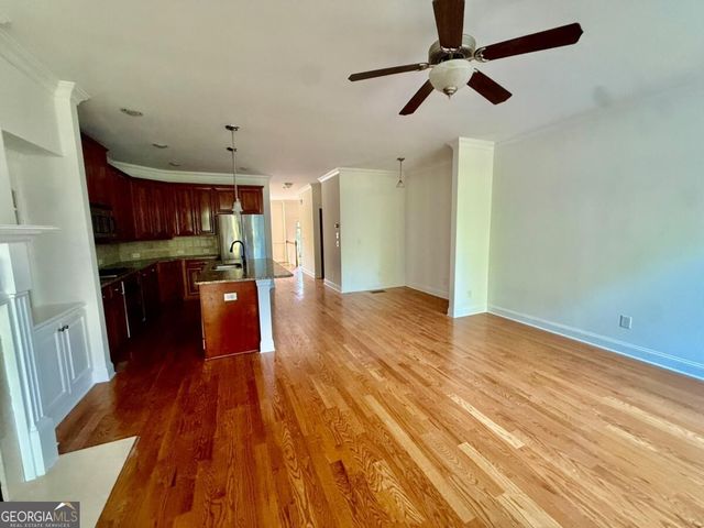7670 Willoughby Court, Alpharetta, GA 30005