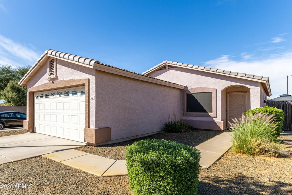 Image 2 of property listing at 22 W INGRAM Street, Mesa, AZ 85201