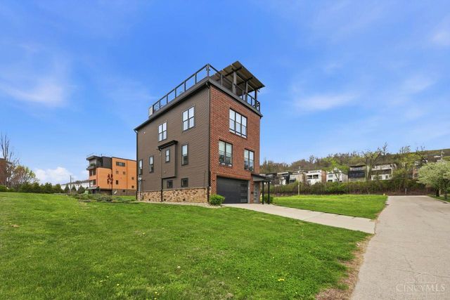253 St Peters Street, Cincinnati, OH 45226