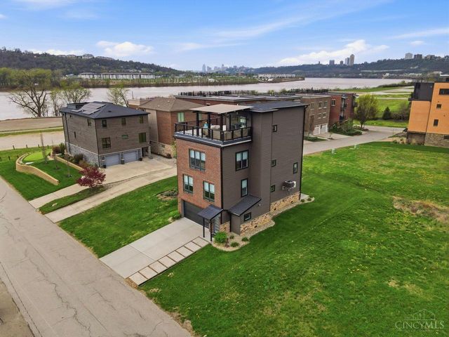 253 St Peters Street, Cincinnati, OH 45226