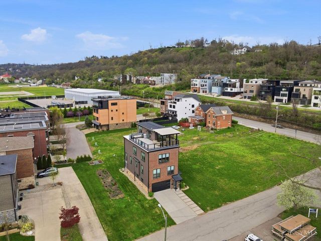 253 St Peters Street, Cincinnati, OH 45226