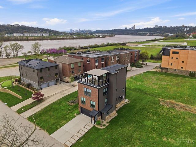 253 St Peters Street, Cincinnati, OH 45226