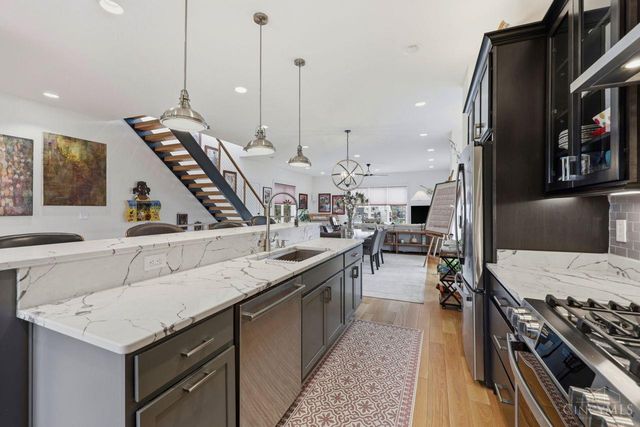 253 St Peters Street, Cincinnati, OH 45226