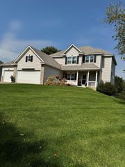1404 Featherstone Road, Hastings, MN 55033