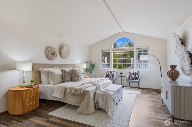 26057 SE 38th St, Sammamish, WA 98029