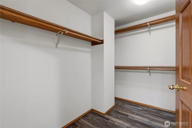 26057 SE 38th St, Sammamish, WA 98029