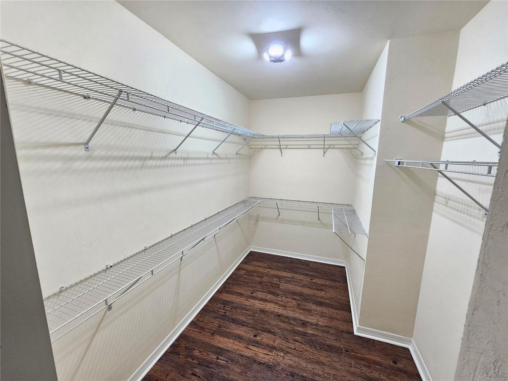 Image 30 of property listing at 7873 SW 80TH DRIVE, Gainesville, FL 32608