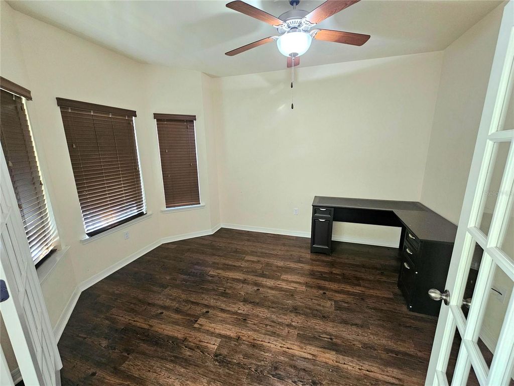 Image 7 of property listing at 7873 SW 80TH DRIVE, Gainesville, FL 32608