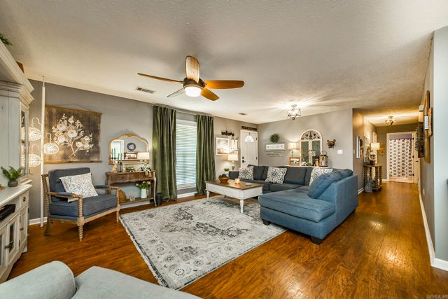 40 Spears Drive, Ward, AR 72176