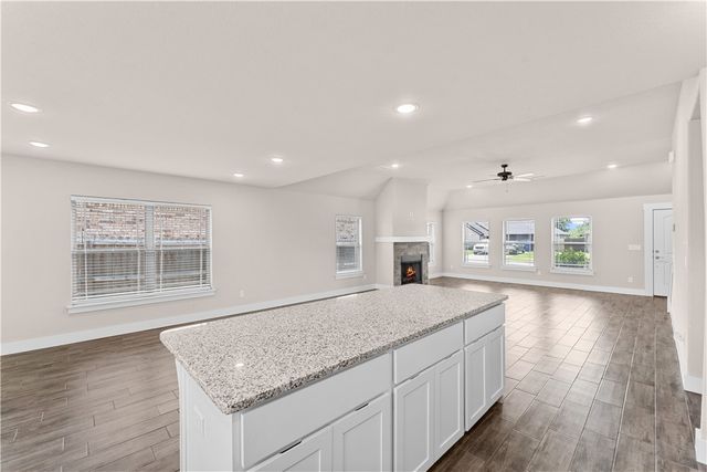 711 Taylor Street, Siloam Springs, AR 72761