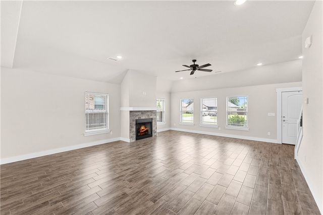 711 Taylor Street, Siloam Springs, AR 72761
