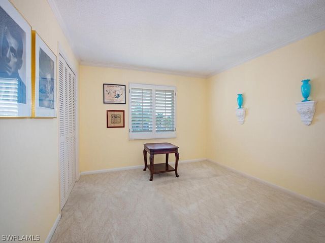 2900 GULF SHORE BLVD N 410, Naples, FL 34103