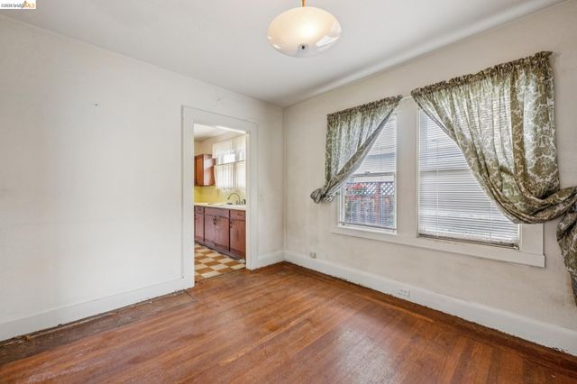 2534 Mathews Street, Berkeley, CA 94702