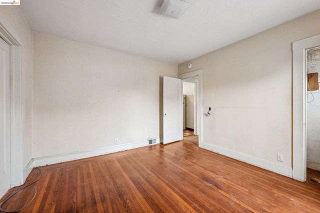 2534 Mathews Street, Berkeley, CA 94702