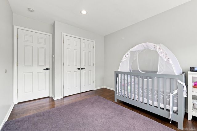 2 Belmar Court, Suffern, NY 10901