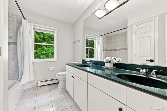 2 Belmar Court, Suffern, NY 10901