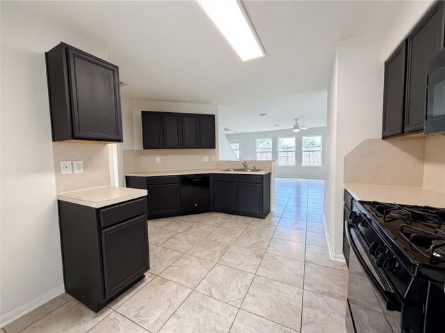 5055 Blue Spruce Hill Street, Humble, TX 77346