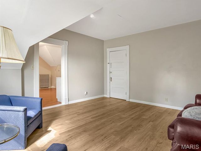 23 W Laurel Street, Millstadt, IL 62260