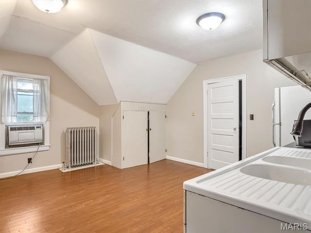 23 W Laurel Street, Millstadt, IL 62260