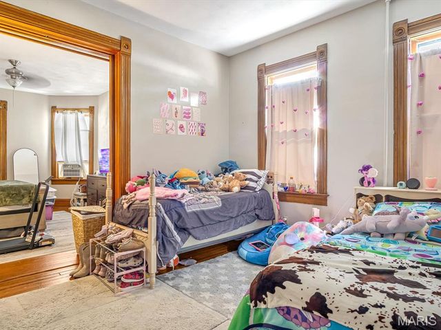 23 W Laurel Street, Millstadt, IL 62260