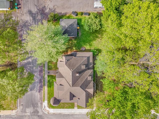 23 W Laurel Street, Millstadt, IL 62260