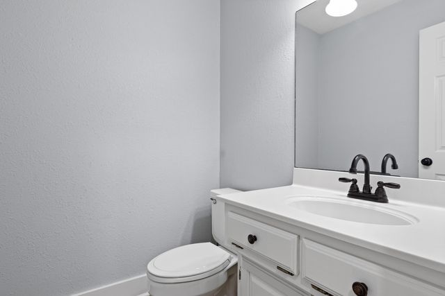 1139 Kensington, Longview, TX 75605