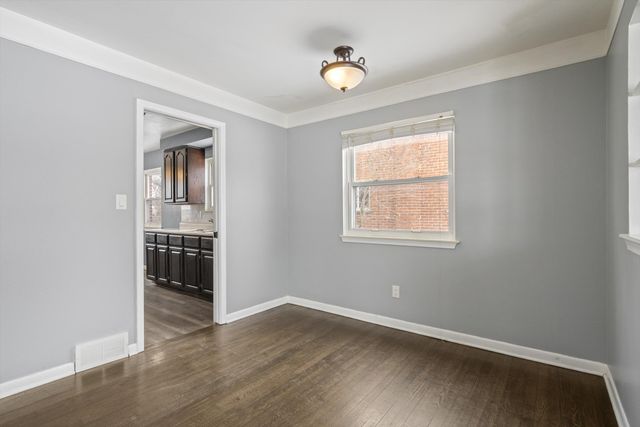 27576 Mackenzie Drive, Westland, MI 48185