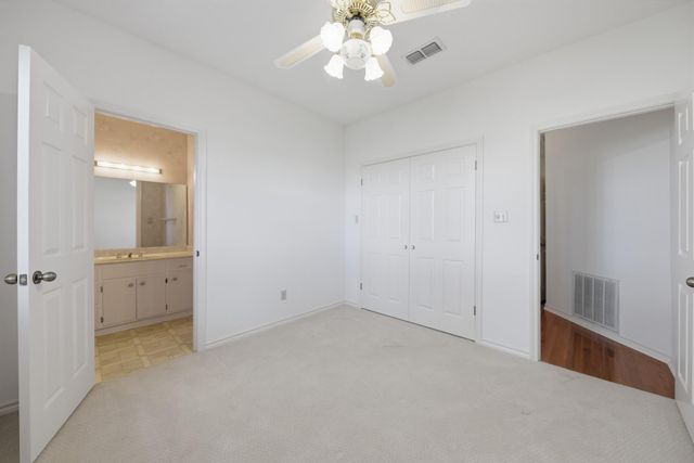 1552 Holub Road, Schulenburg, TX 78956