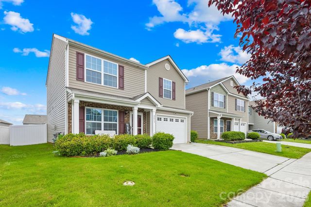 2611 Idared Drive, Dallas, NC 28034