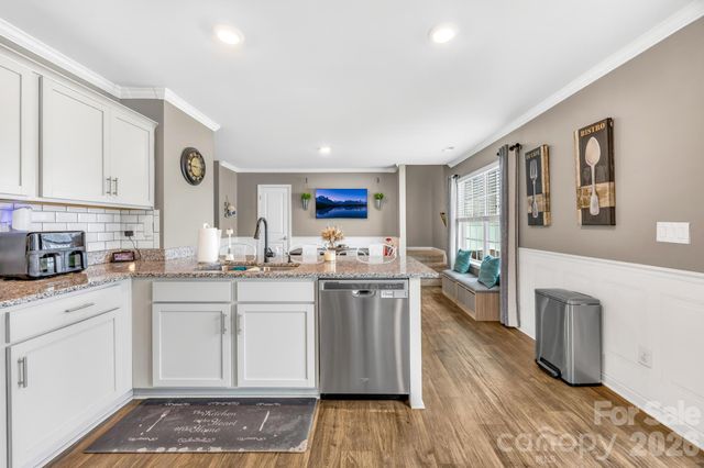 2611 Idared Drive, Dallas, NC 28034