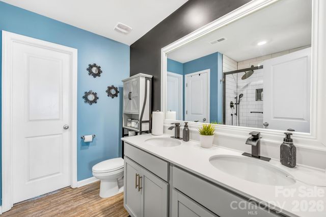 2611 Idared Drive, Dallas, NC 28034
