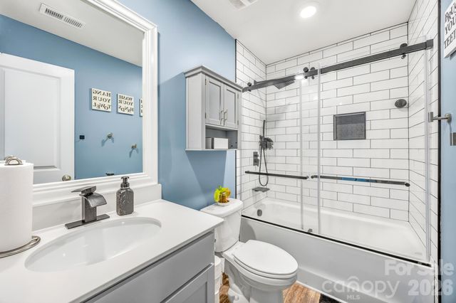 2611 Idared Drive, Dallas, NC 28034