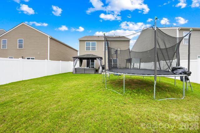 2611 Idared Drive, Dallas, NC 28034