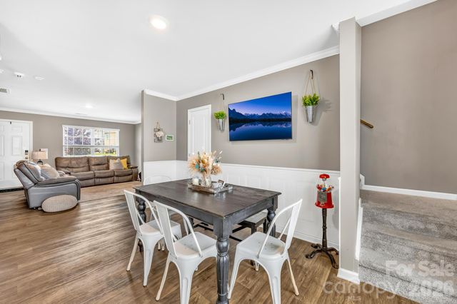 2611 Idared Drive, Dallas, NC 28034