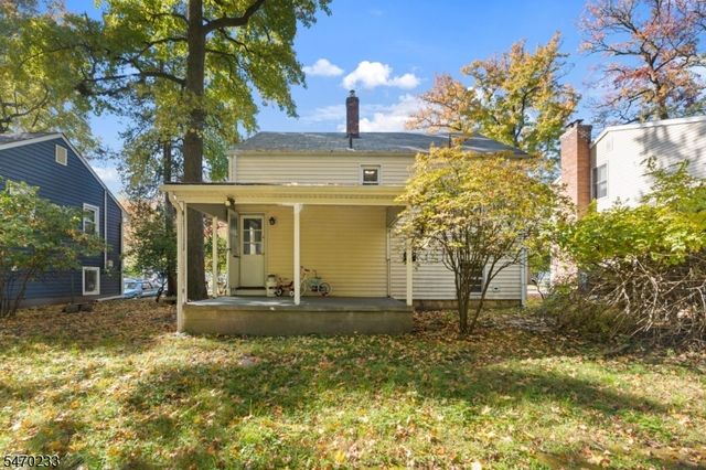 925 Sterling St, Plainfield City, NJ 07062