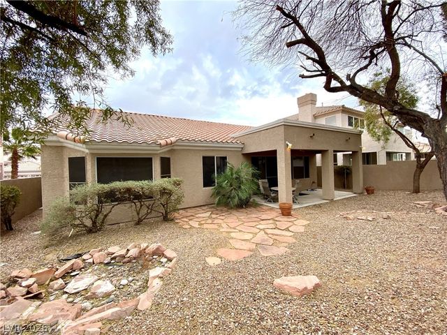 40 Chateau Whistler Court, Las Vegas, NV 89148