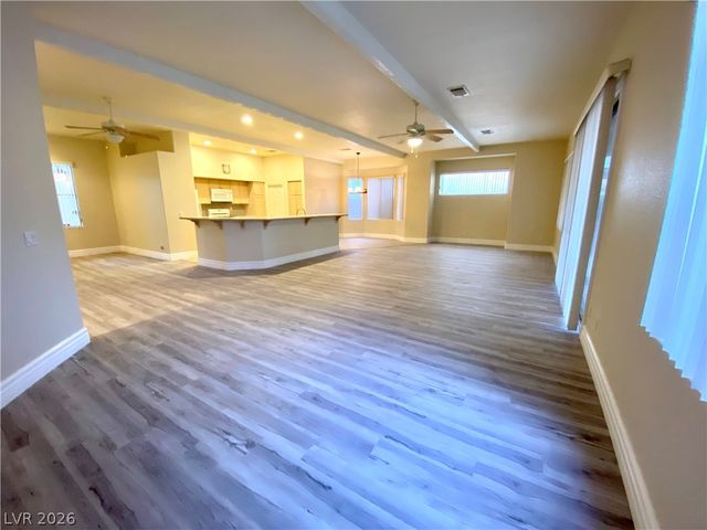 40 Chateau Whistler Court, Las Vegas, NV 89148