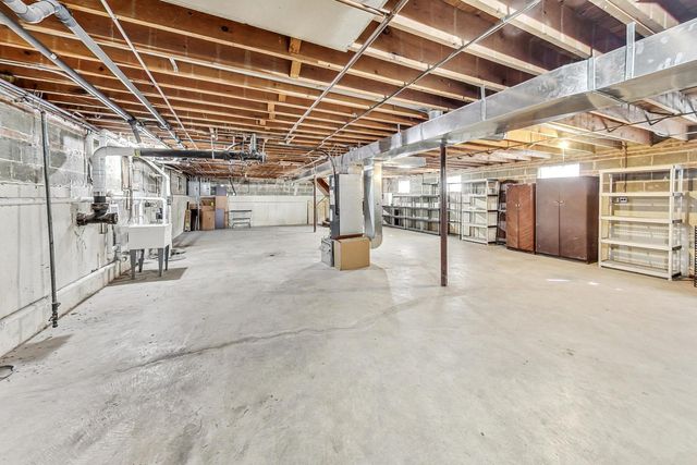 1108 Fortuna Avenue 2, Park Ridge, IL 60068