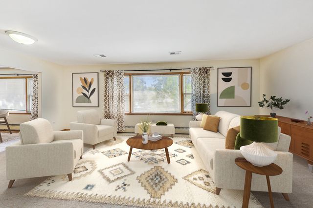 1108 Fortuna Avenue 2, Park Ridge, IL 60068