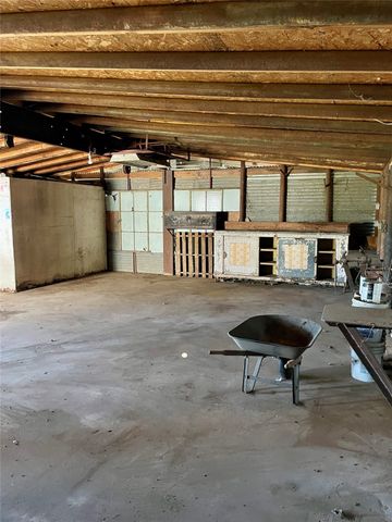 7550 Portwood Road, Azle, TX 76020