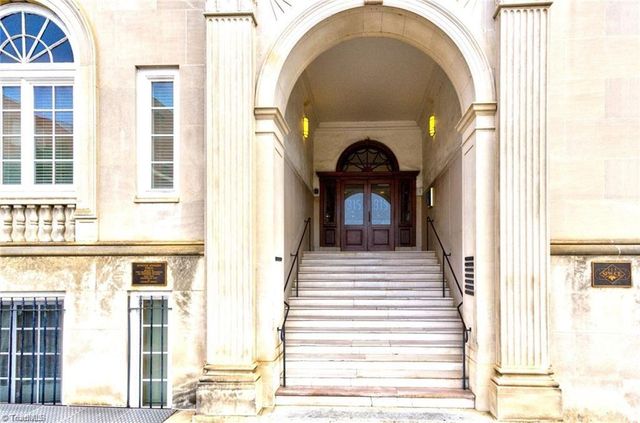 315 N Spruce Street 304, Winston-salem, NC 27101