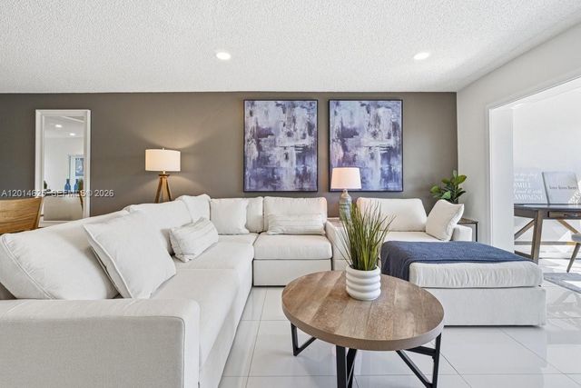 1501 S Ocean Blvd 307, Lauderdale By The Sea, FL 33062