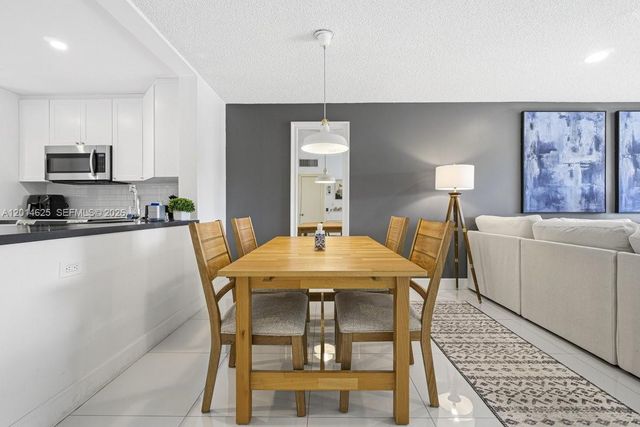 1501 S Ocean Blvd 307, Lauderdale By The Sea, FL 33062