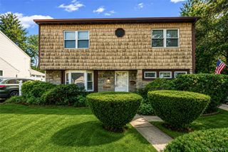 2439 2nd Street, East Meadow, NY 11554