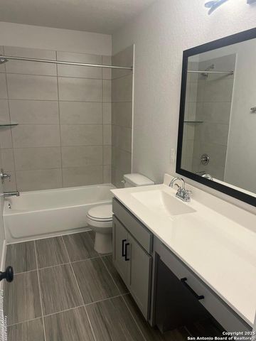 11110 Coppola, San Antonio, TX 78254